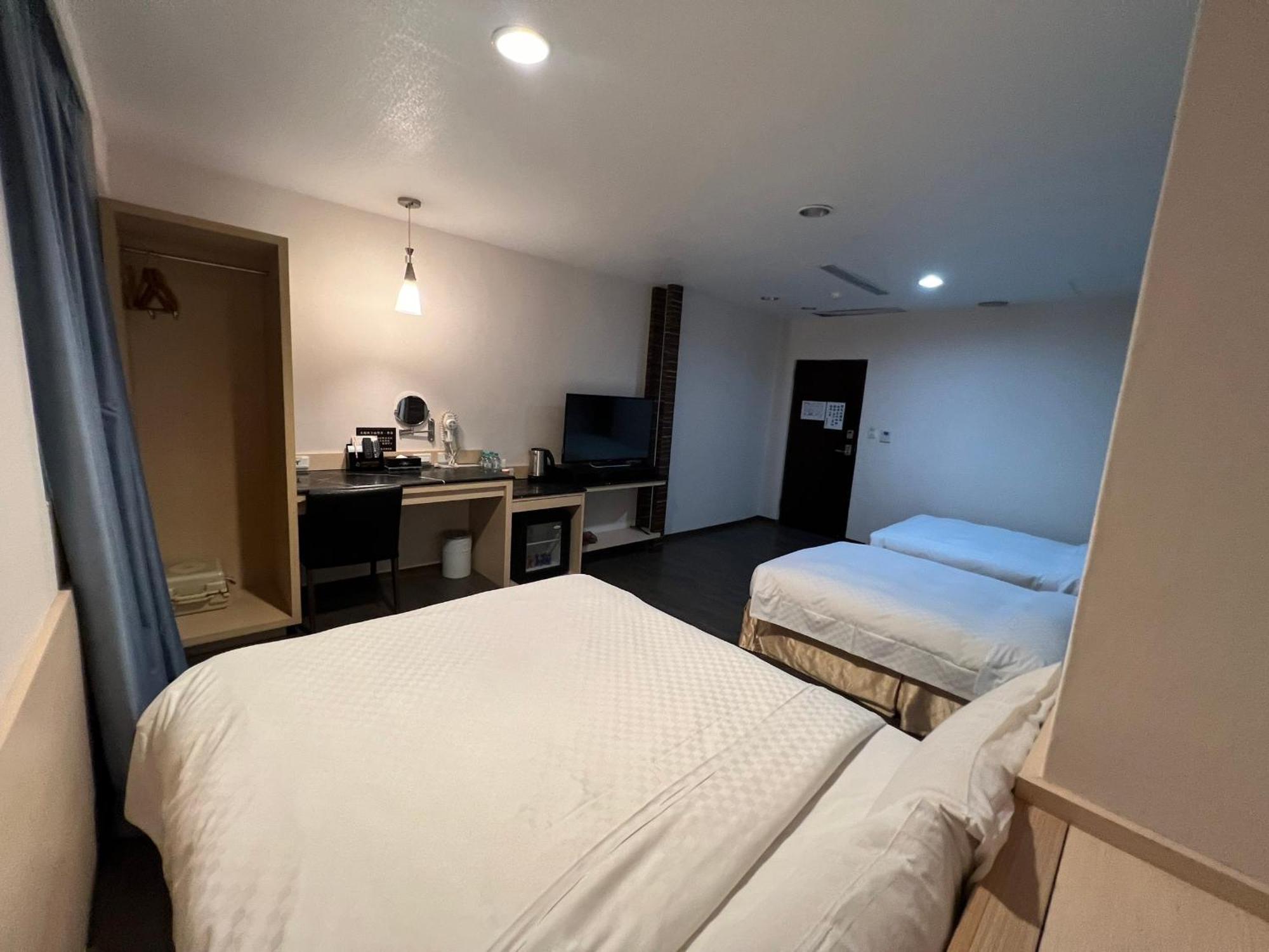 Hua Xiang Hotel -Zouying Cao Hùng Ngoại thất bức ảnh